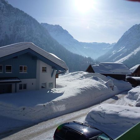 Haus Alpenecho Hotel Mittelberg Exterior photo